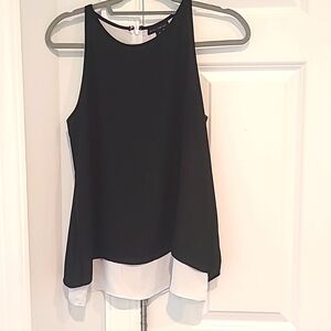 Black and white casual top